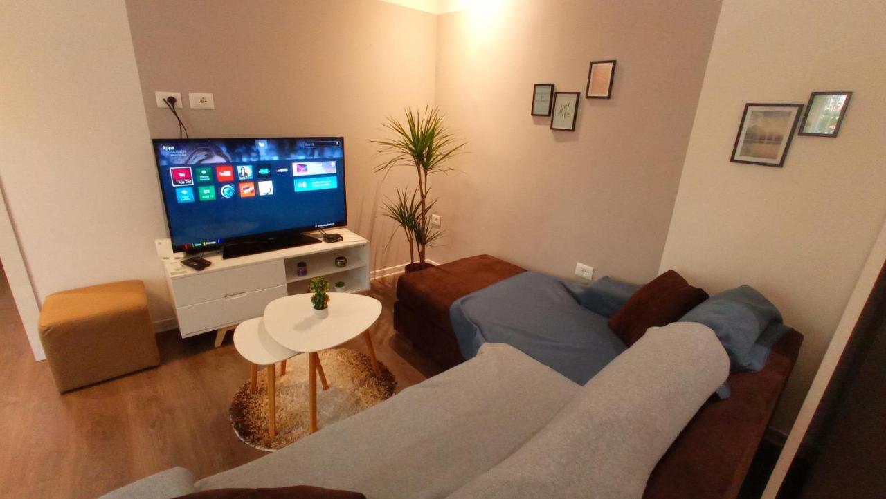 Tirana Apartment Garda Buitenkant foto